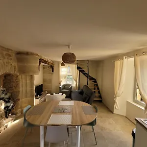  Hébergement de vacances Maisonette France